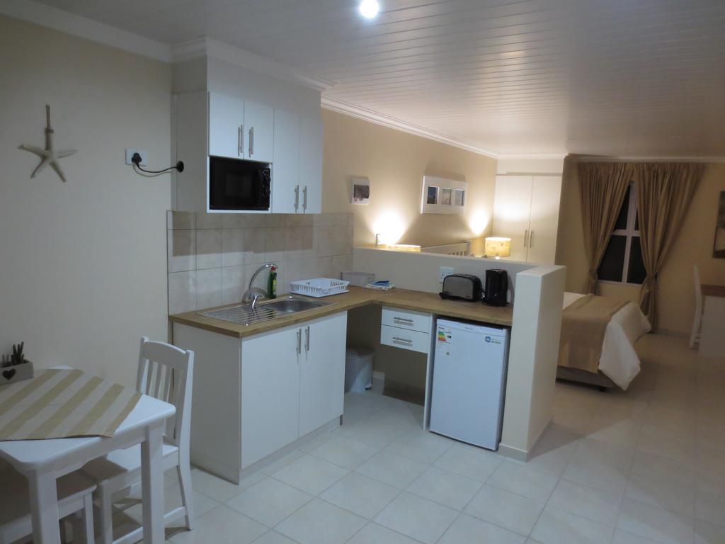 Masada Guest House Langebaan Exterior photo